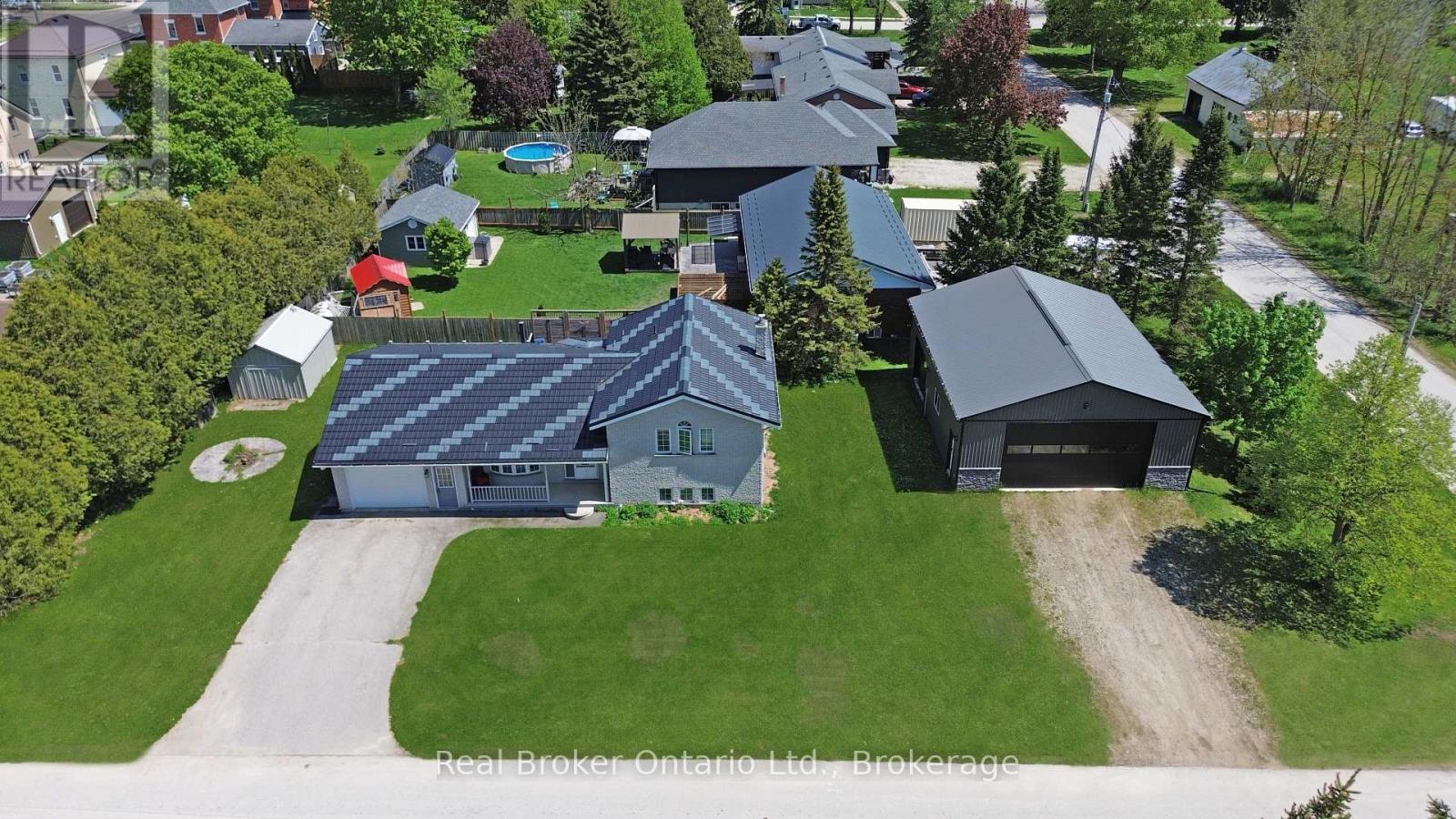 11 JAMES STREET W - 1