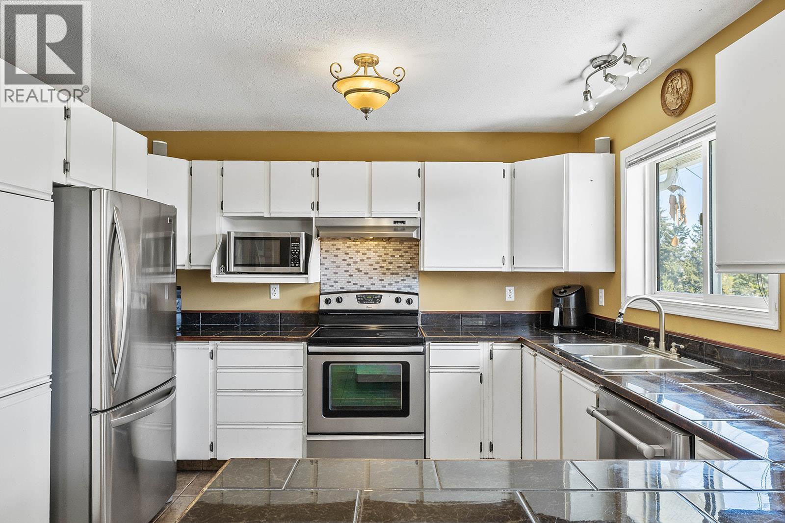 3412 McIver Road - 5