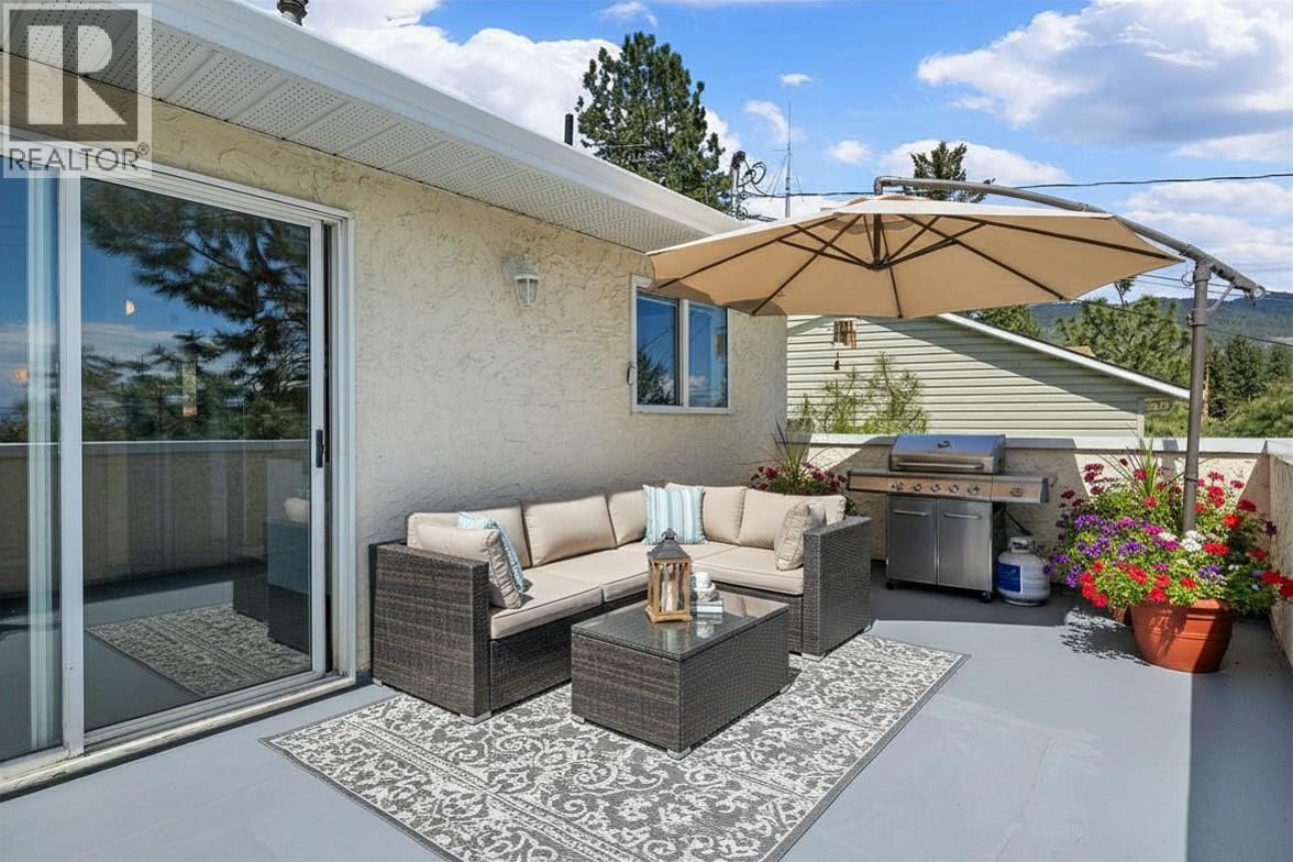 3412 McIver Road - 8