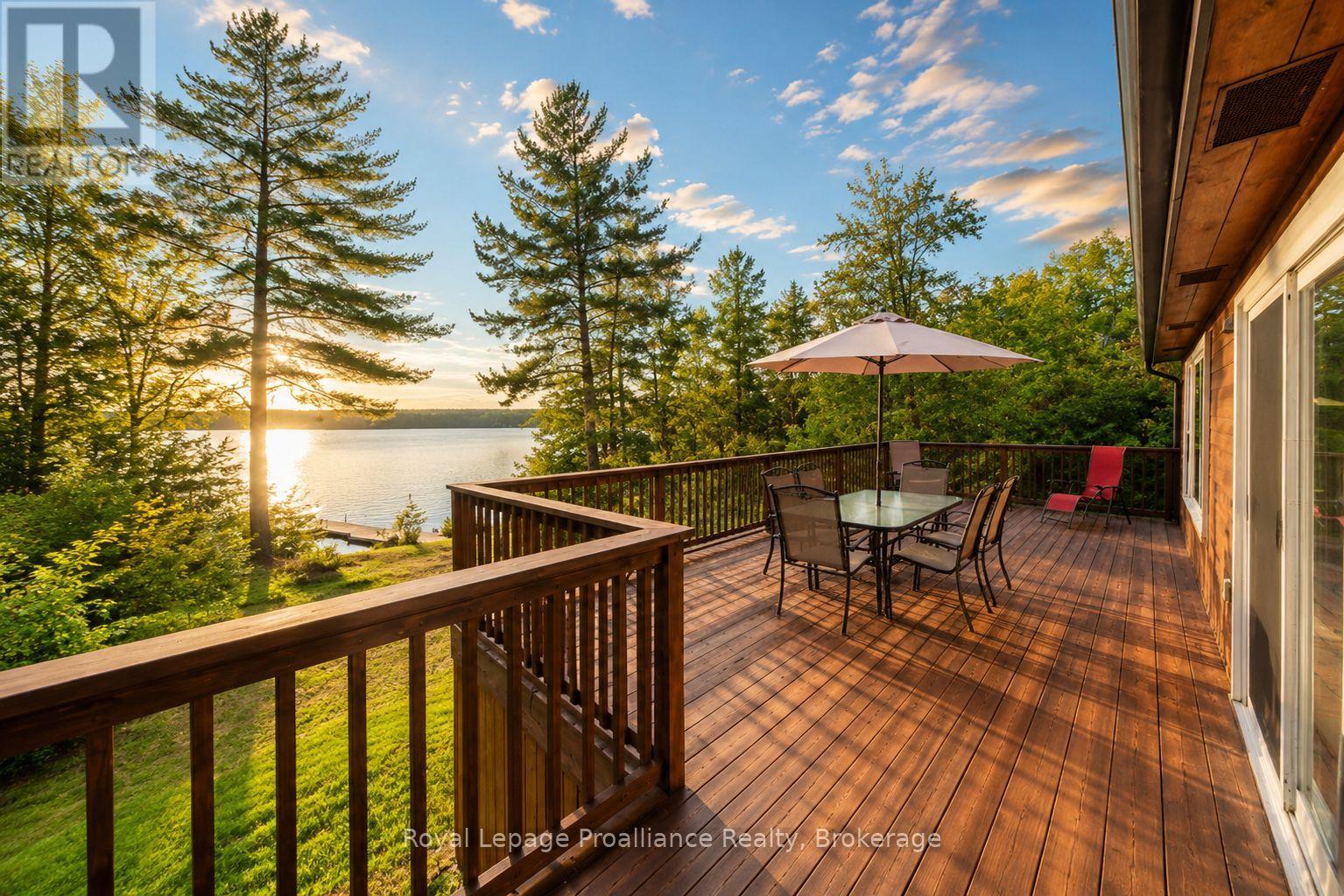 518 WATER ACCESS MAZINAW LAKE - 1