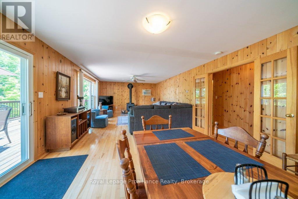 518 WATER ACCESS MAZINAW LAKE - 10