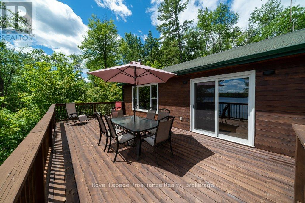 518 WATER ACCESS MAZINAW LAKE - 27
