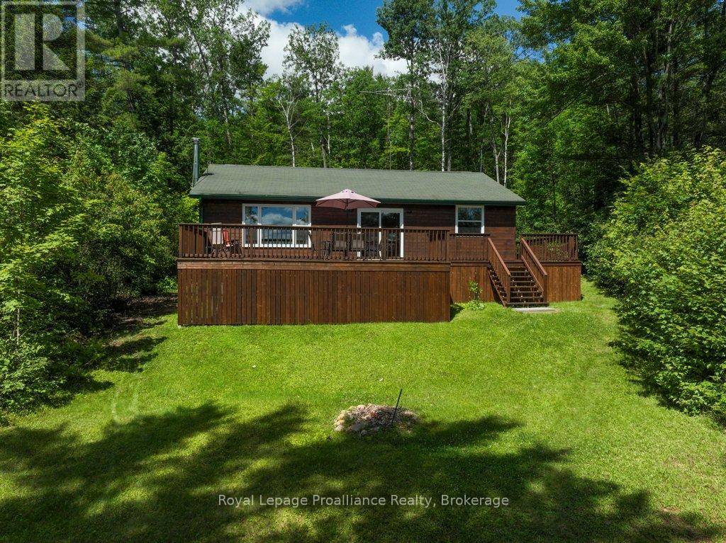 518 WATER ACCESS MAZINAW LAKE - 3