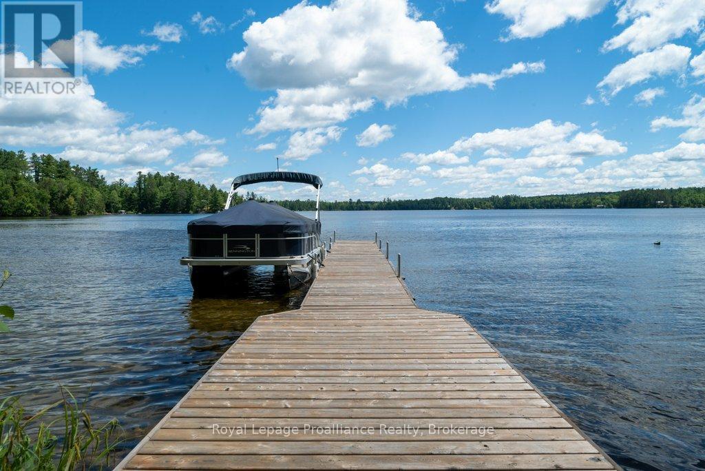 518 WATER ACCESS MAZINAW LAKE - 41