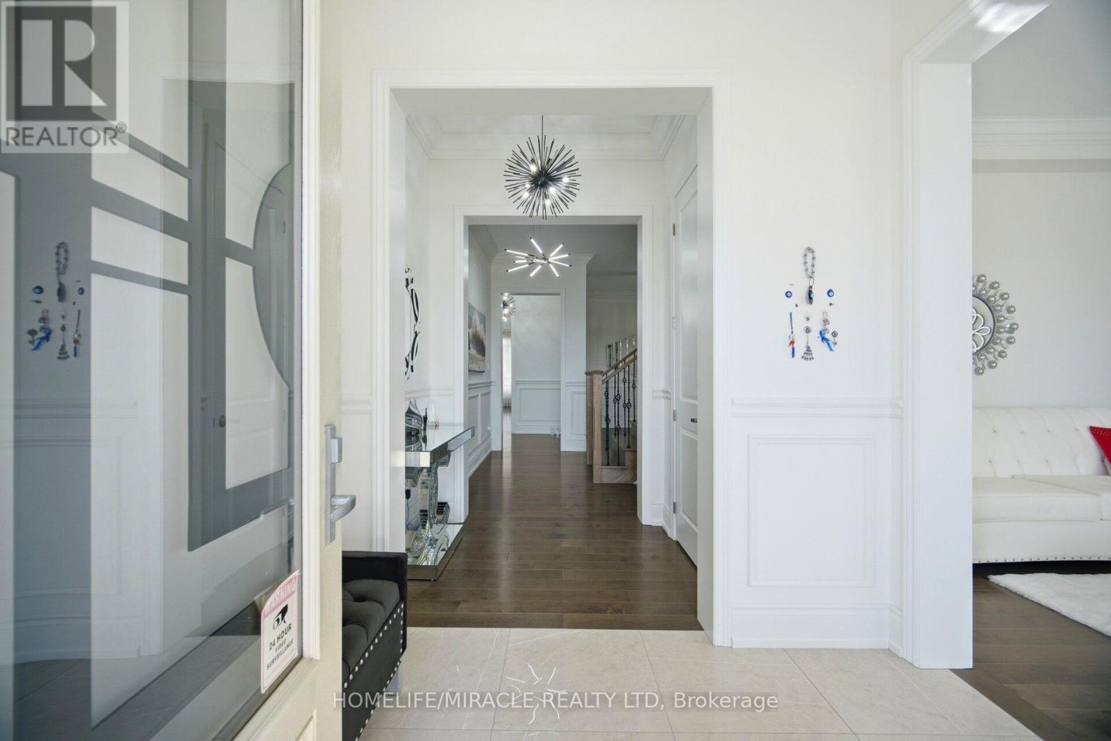 642 BARONS STREET - 4