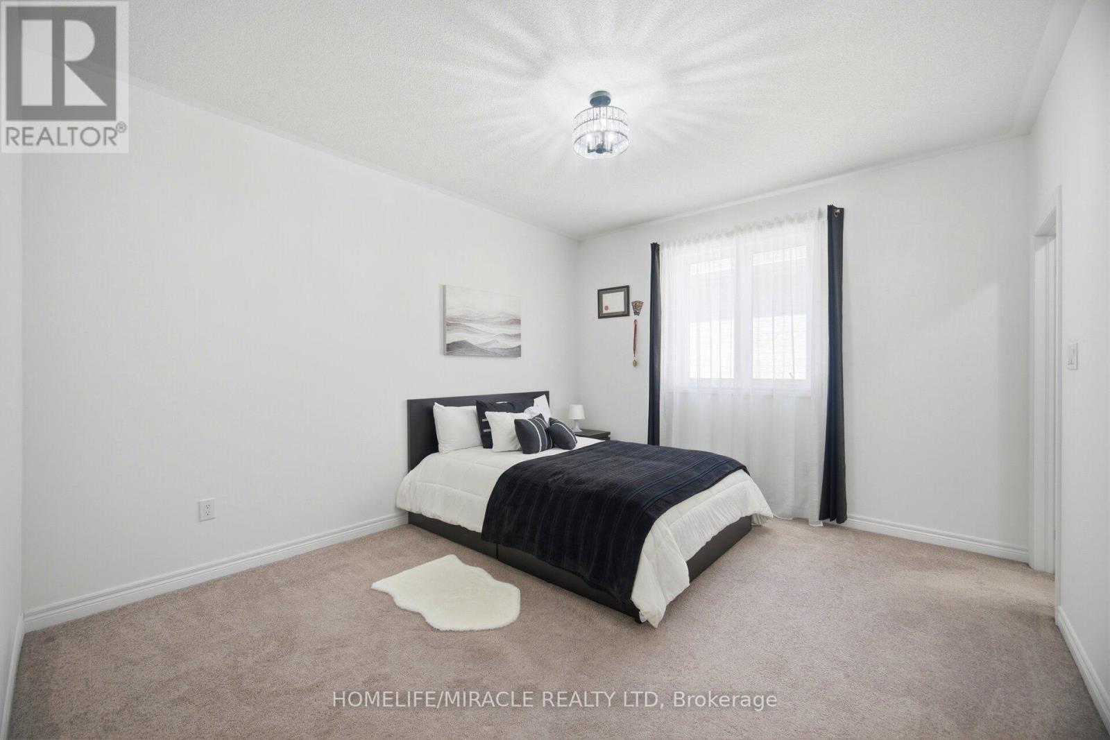 642 BARONS STREET - 33
