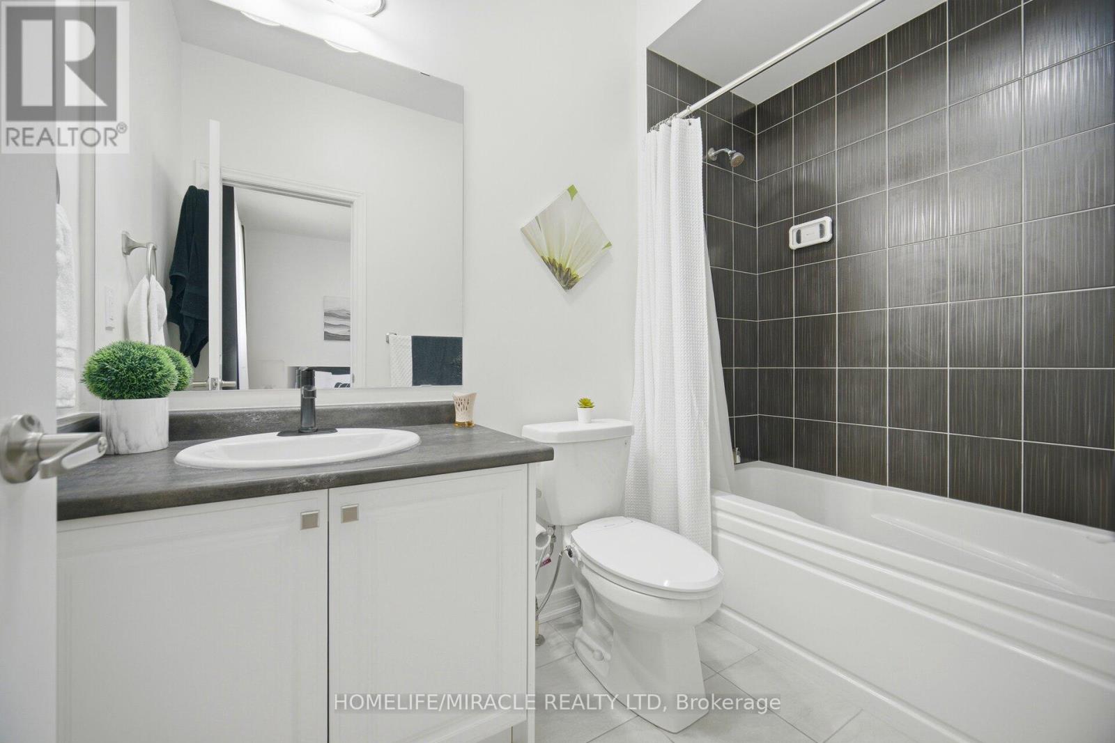 642 BARONS STREET - 34