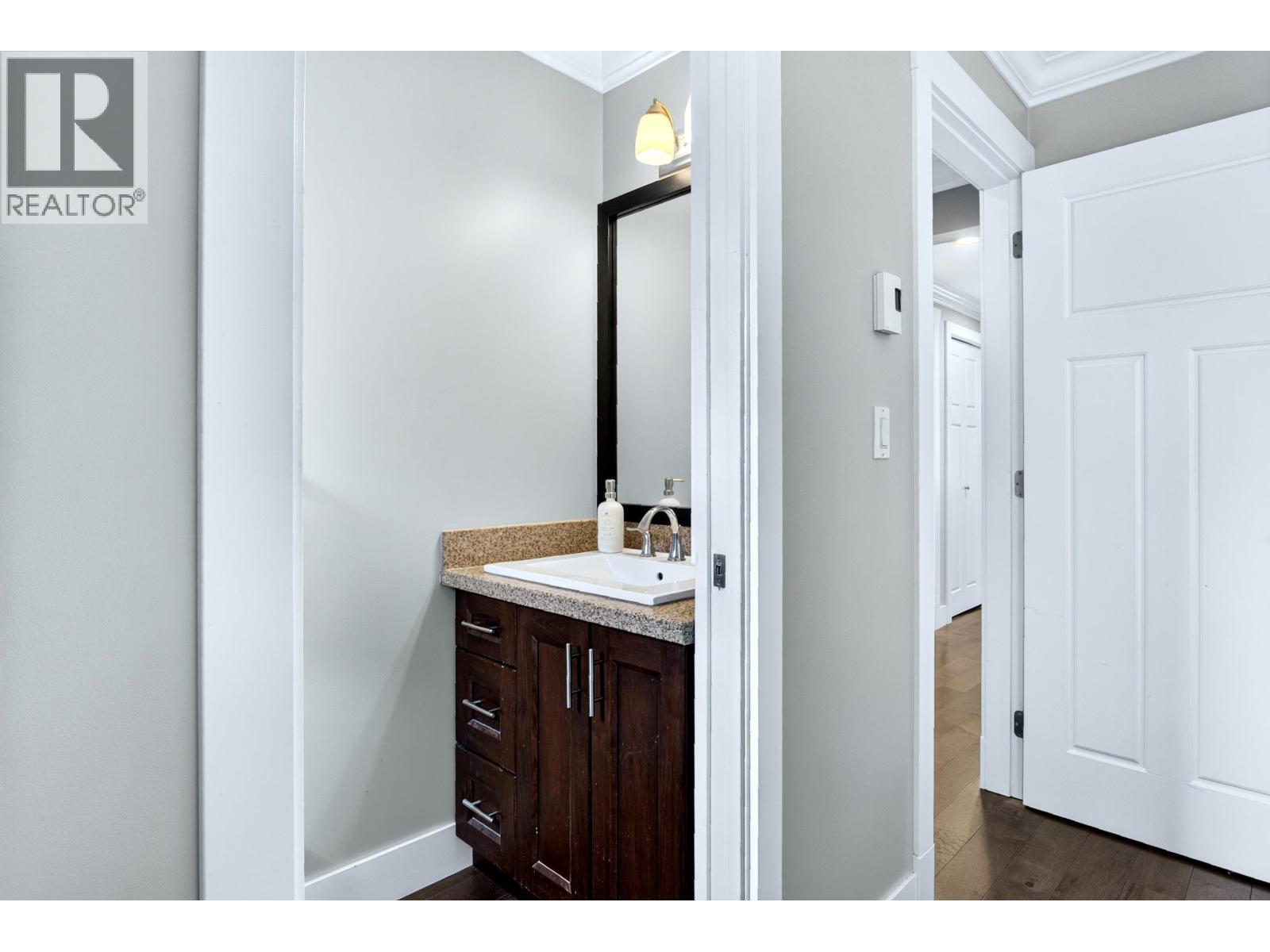 5 Bed, 4 Bath House for Sale in Coquitlam – 369 MUNDY STREET, Coquitlam – MLS# R3141518 - Image 17