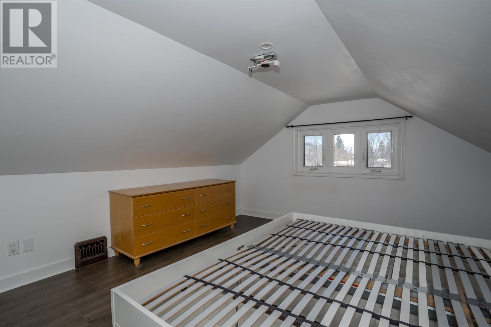 420 Van Norman ST - 30