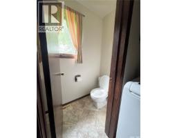 3pc Ensuite bath - 260 Battleford Trail, Swift Current, SK S9H4J5 Photo 11