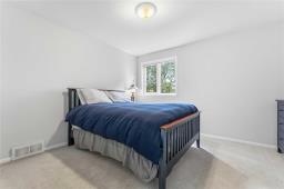 3051 Henderson Highway, Birds Hill, MB R2E0H9 Photo 19