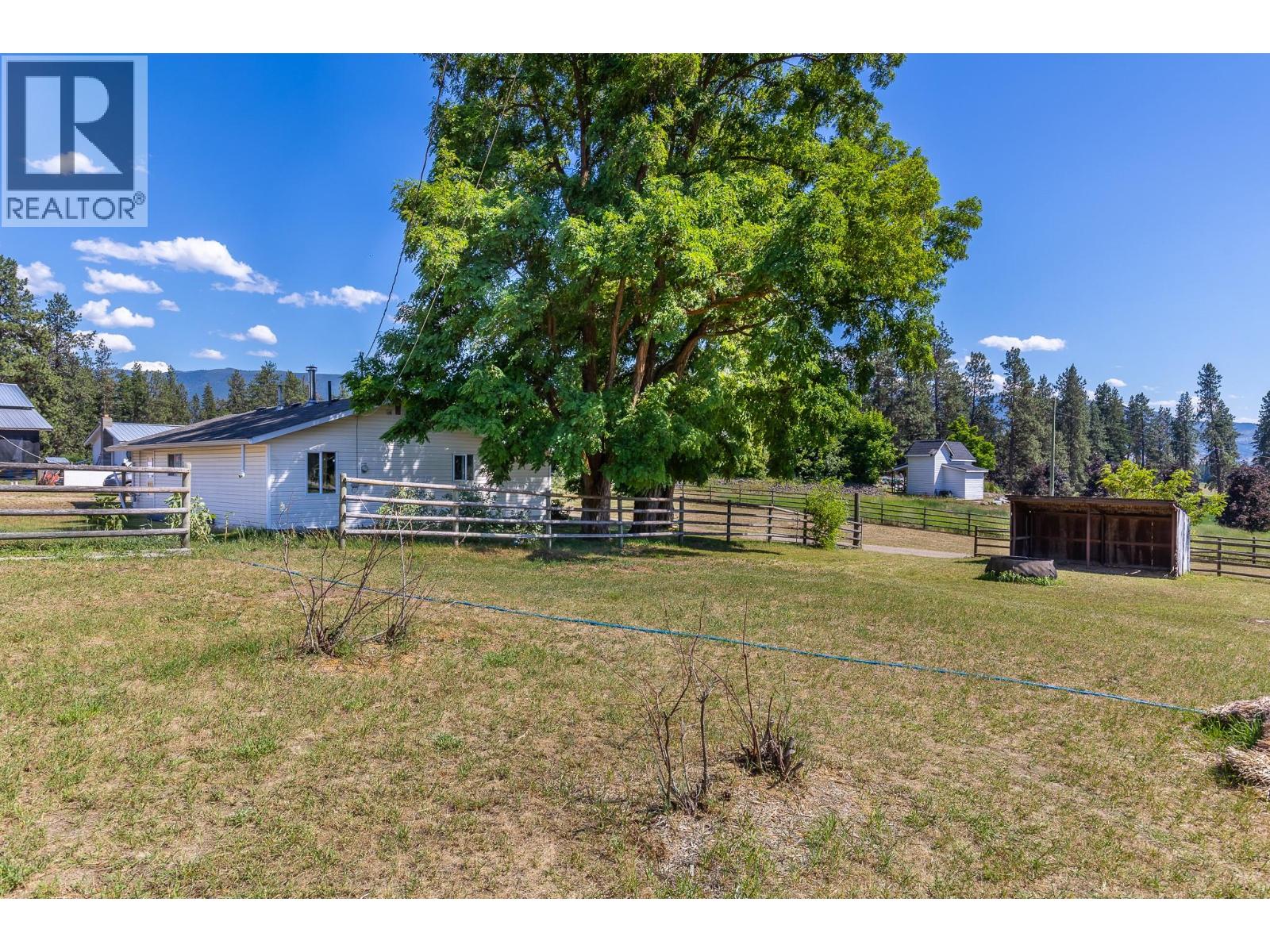 4420 Schubert Road, Spallumcheen — photo 2