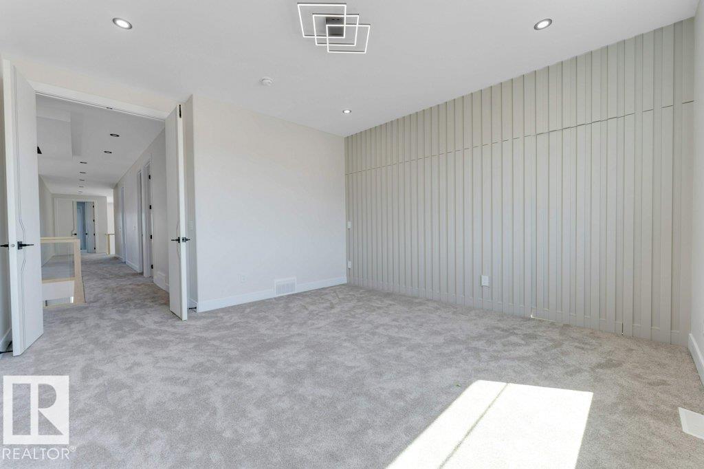 4904 17 AV SW - 56
