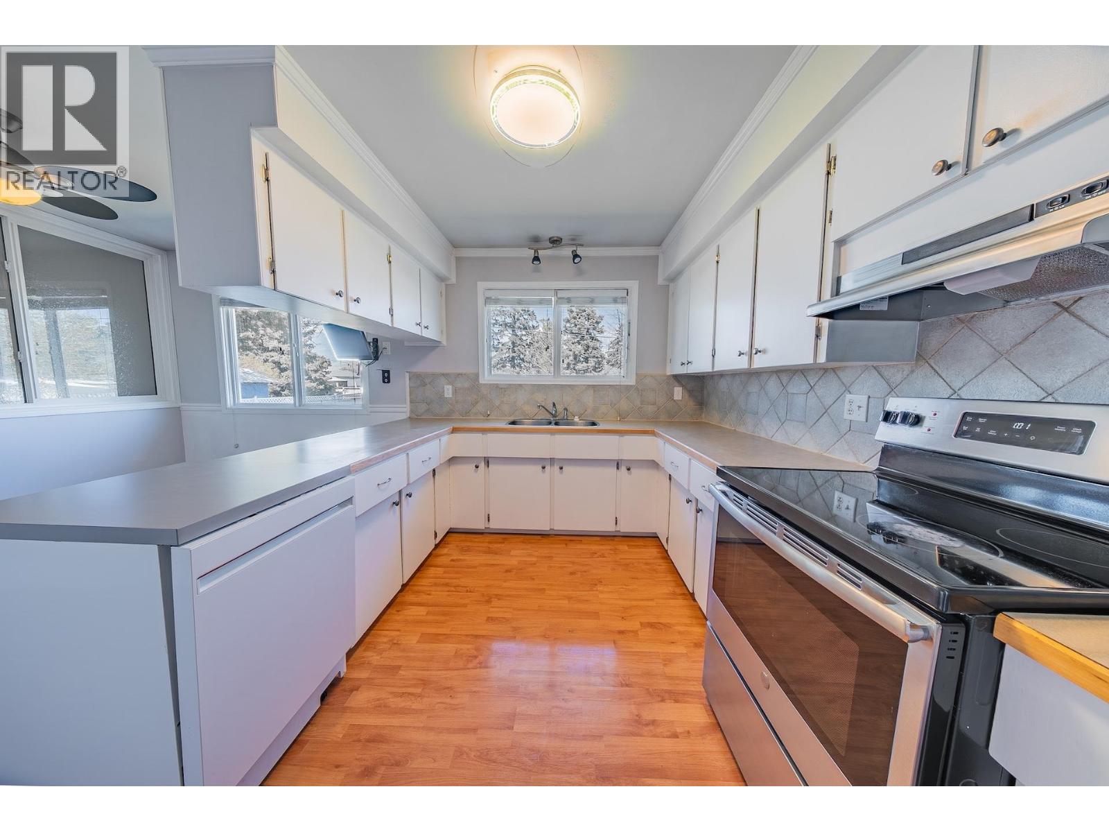 9720 103 AVENUE, Fort St. John