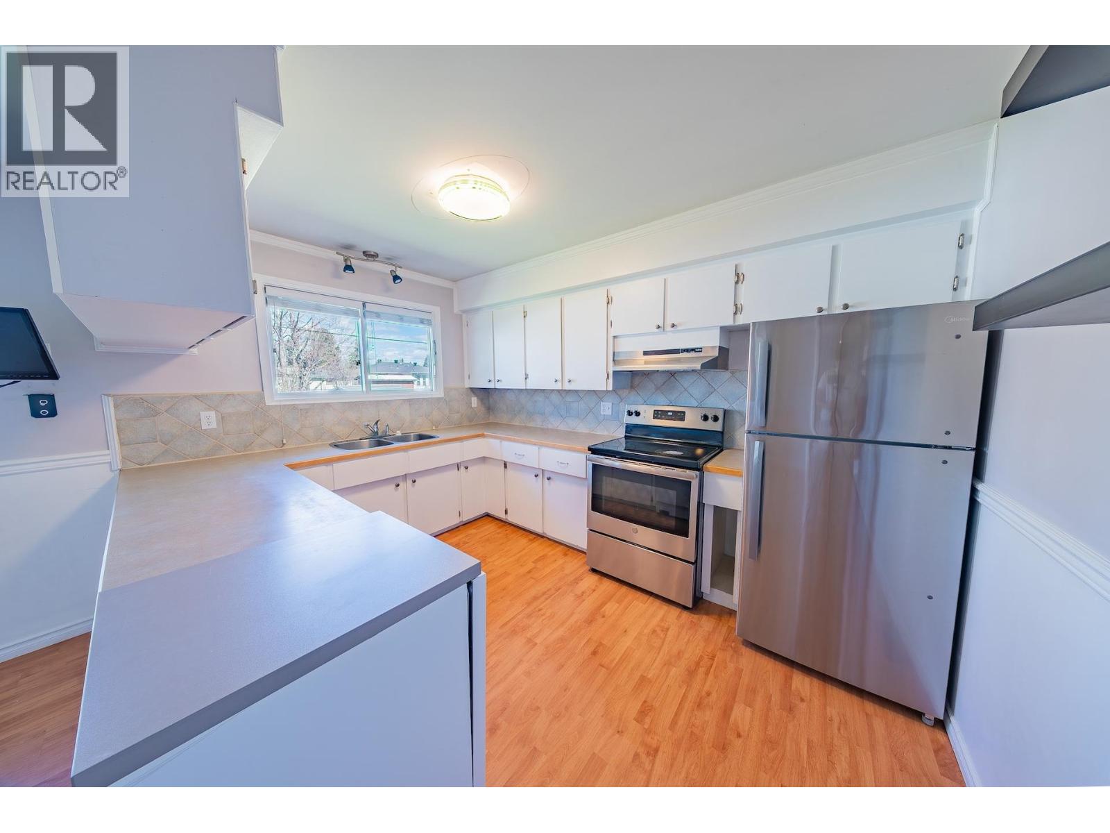 9720 103 AVENUE, Fort St. John