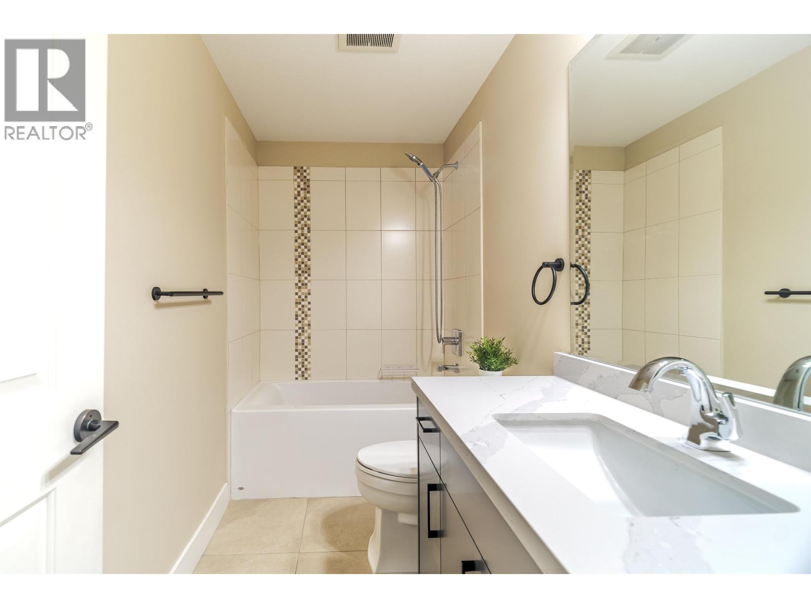 3 Bed, 4 Bath House for Sale in Coquitlam – 19 1299 COAST MERIDIAN ROAD, Coquitlam – MLS# R3141239 - Image 21