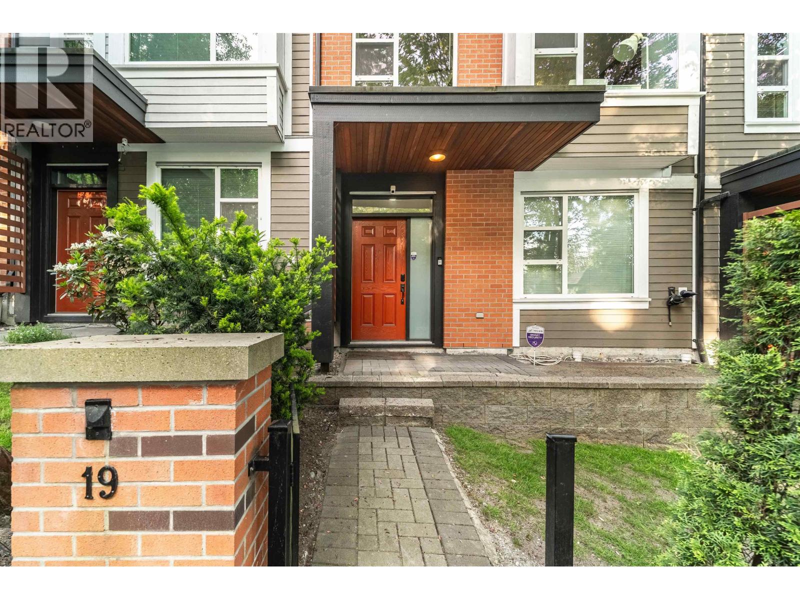 3 Bed, 4 Bath House for Sale in Coquitlam – 19 1299 COAST MERIDIAN ROAD, Coquitlam – MLS# R3141239 - Image 27