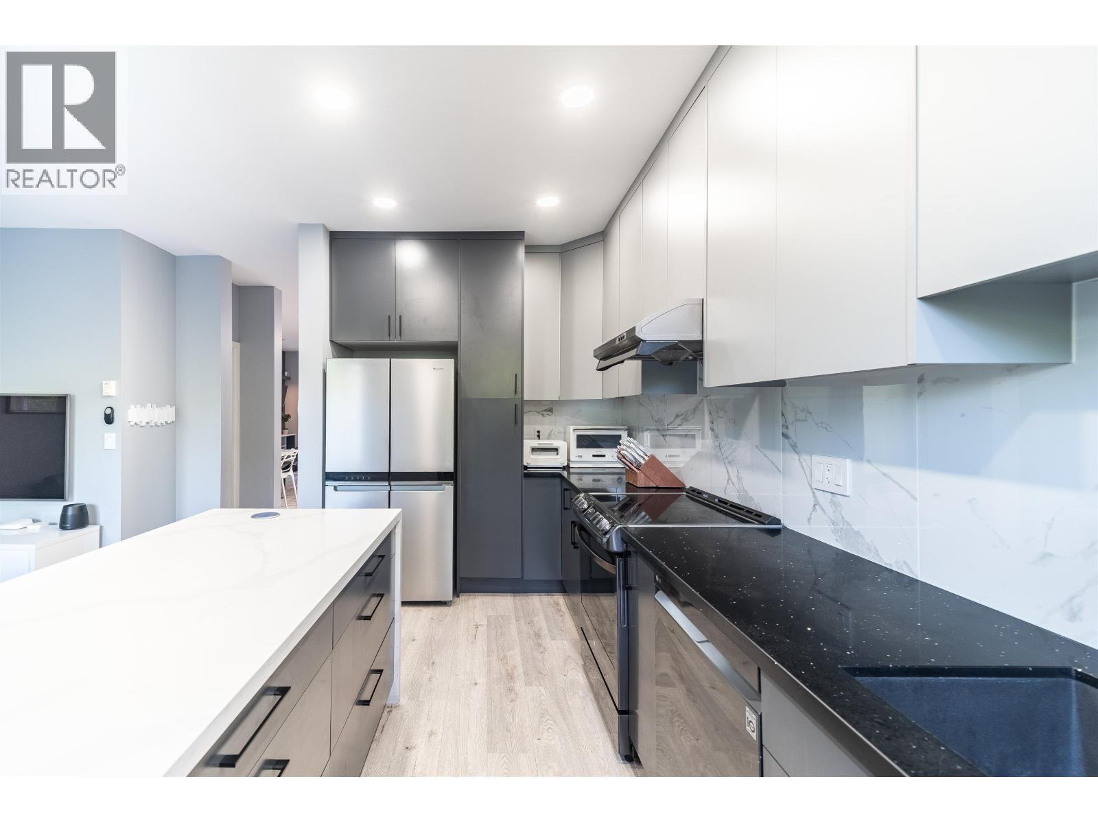 3 Bed, 4 Bath House for Sale in Coquitlam – 19 1299 COAST MERIDIAN ROAD, Coquitlam – MLS# R3141239 - Image 9