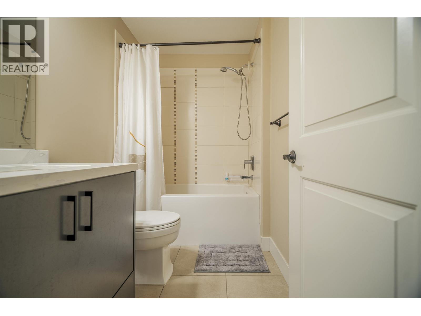 3 Bed, 4 Bath House for Sale in Coquitlam – 19 1299 COAST MERIDIAN ROAD, Coquitlam – MLS# R3141239 - Image 24
