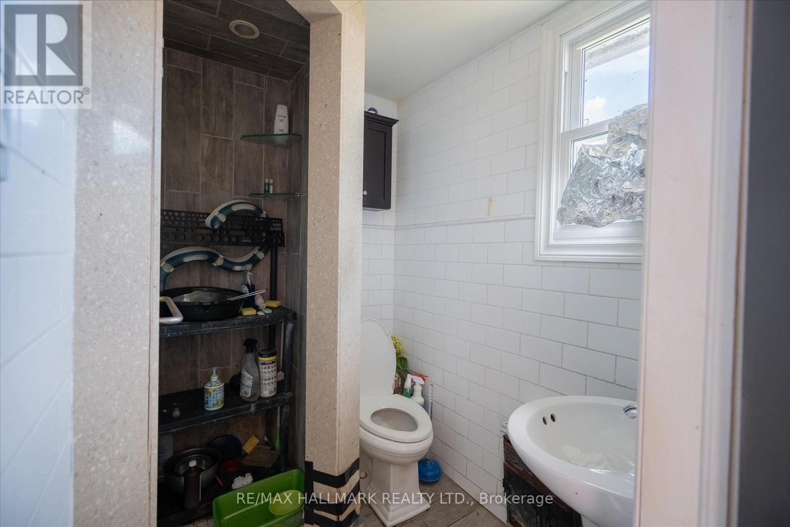 2329 CRYSTAL BEACH ROAD - 12