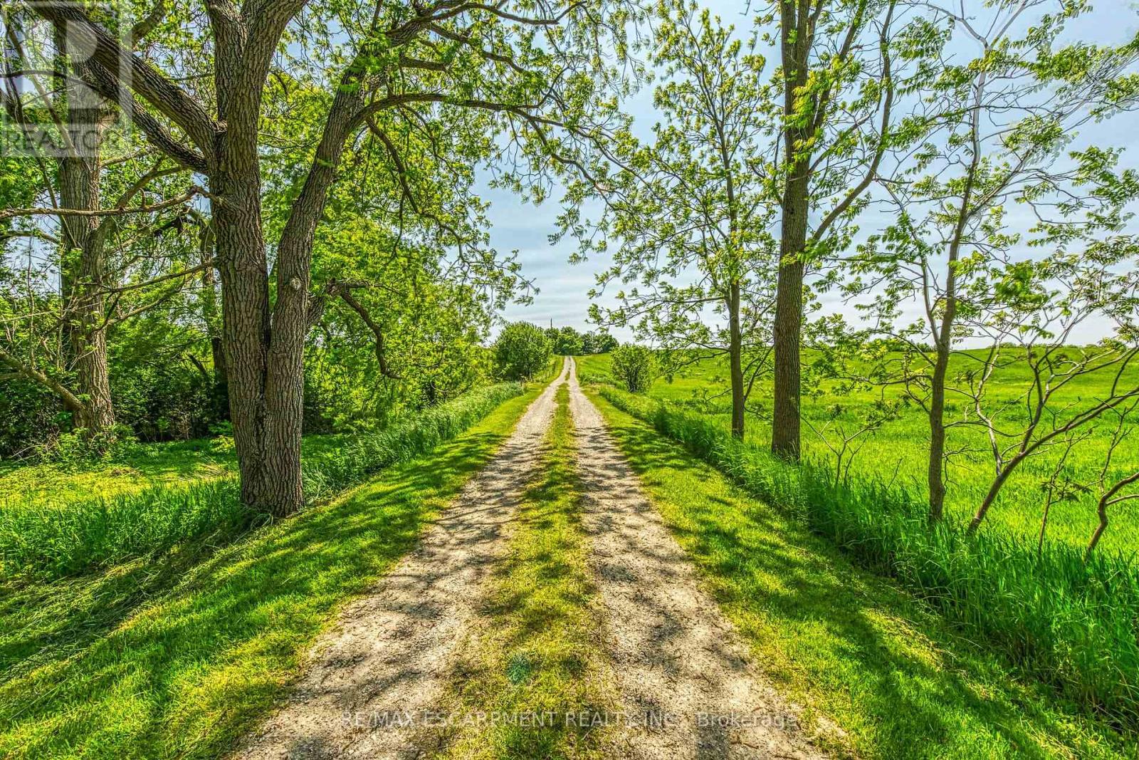 1216 SAWMILL ROAD - 33