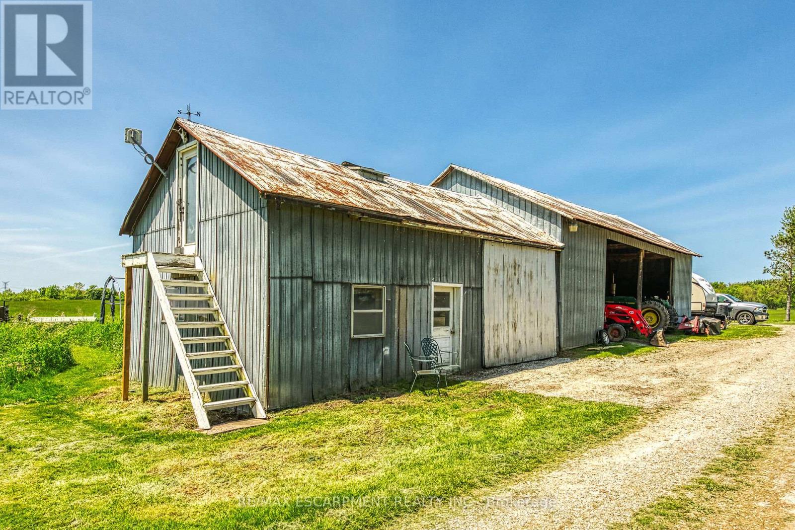 1216 SAWMILL ROAD - 38