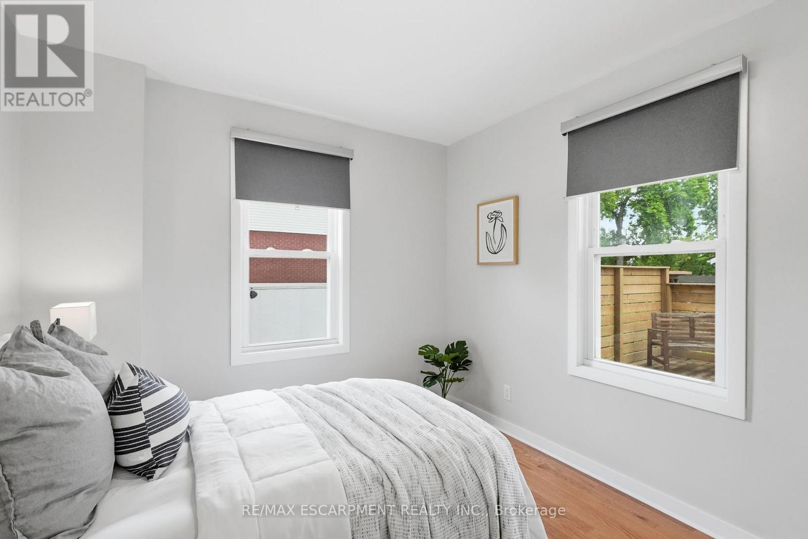 410 BEACH BOULEVARD - 7