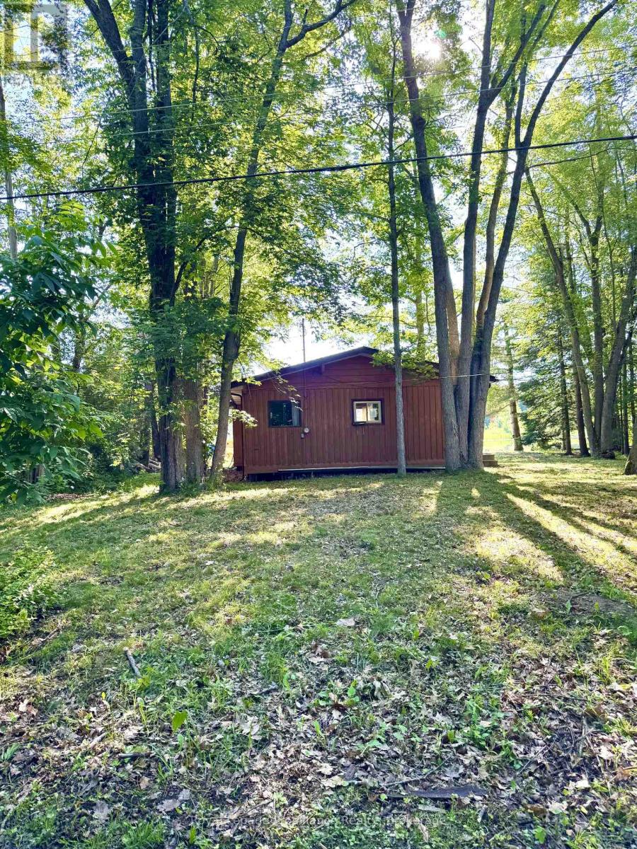 132 MCKINNON LANE - 1
