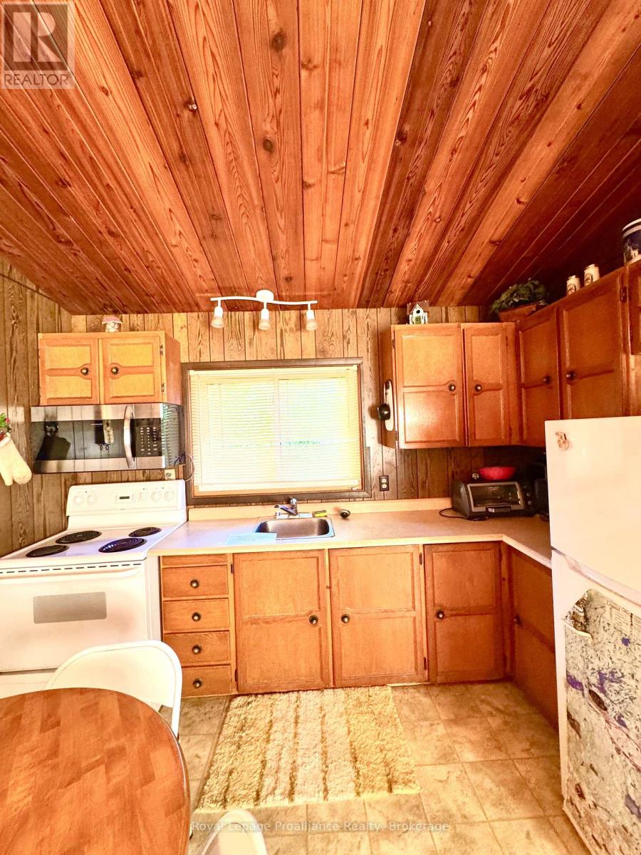 132 MCKINNON LANE - 11