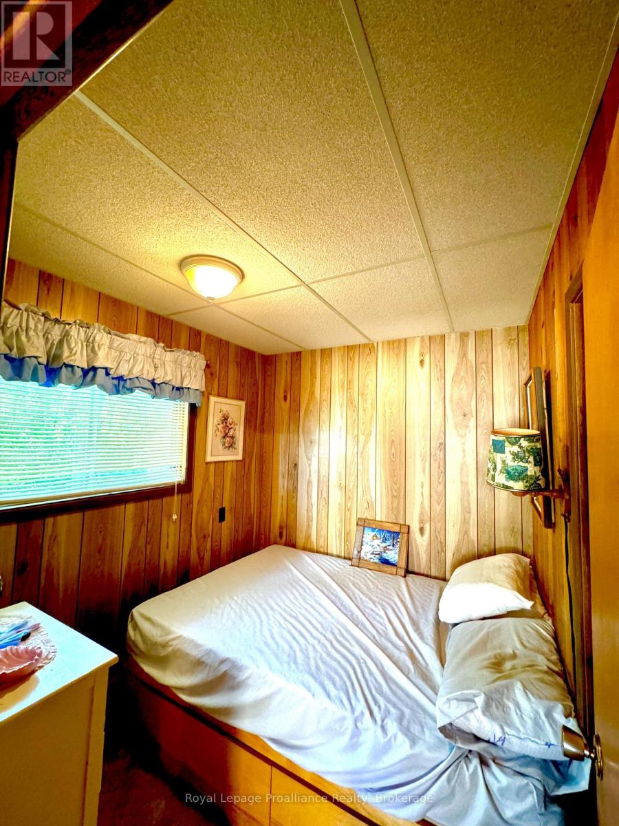 132 MCKINNON LANE - 14