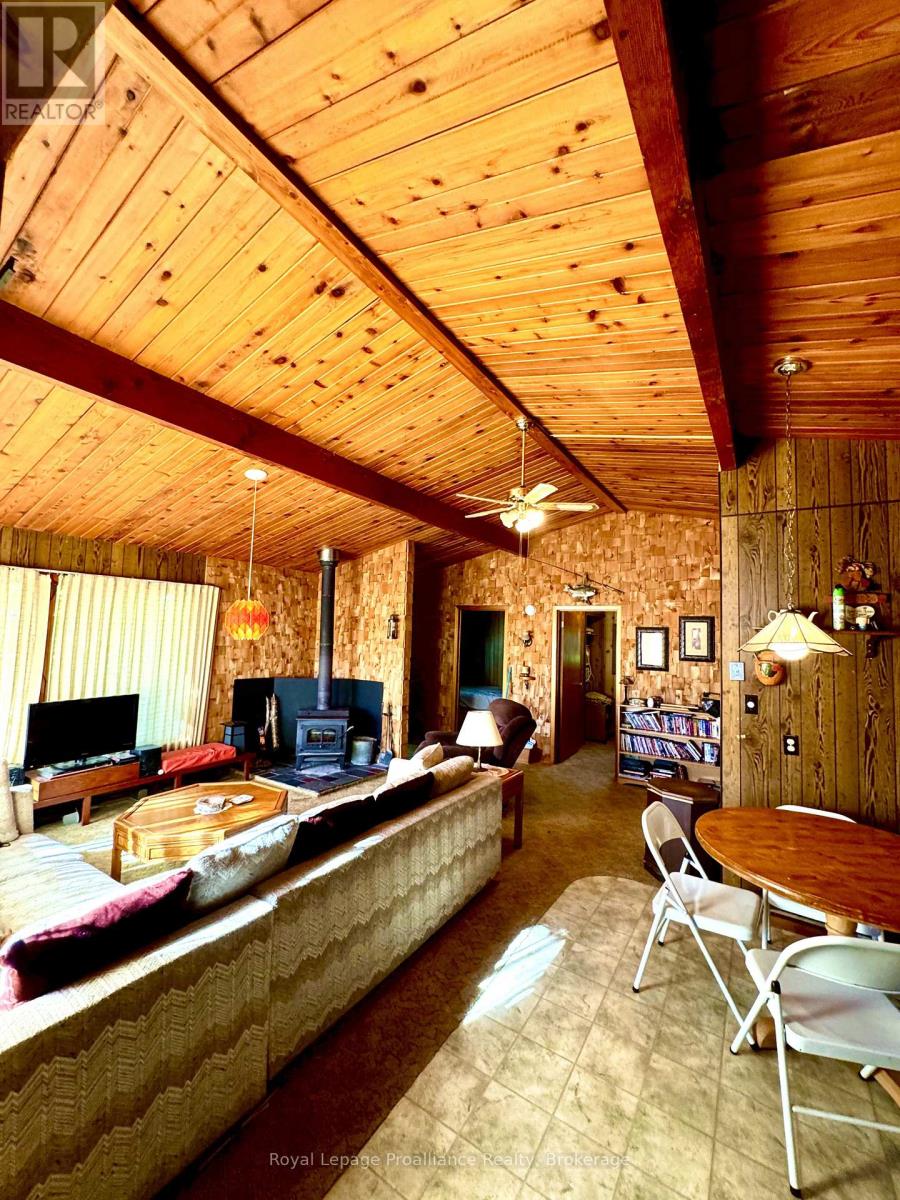132 MCKINNON LANE - 12
