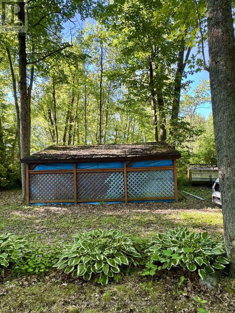 132 MCKINNON LANE - 33