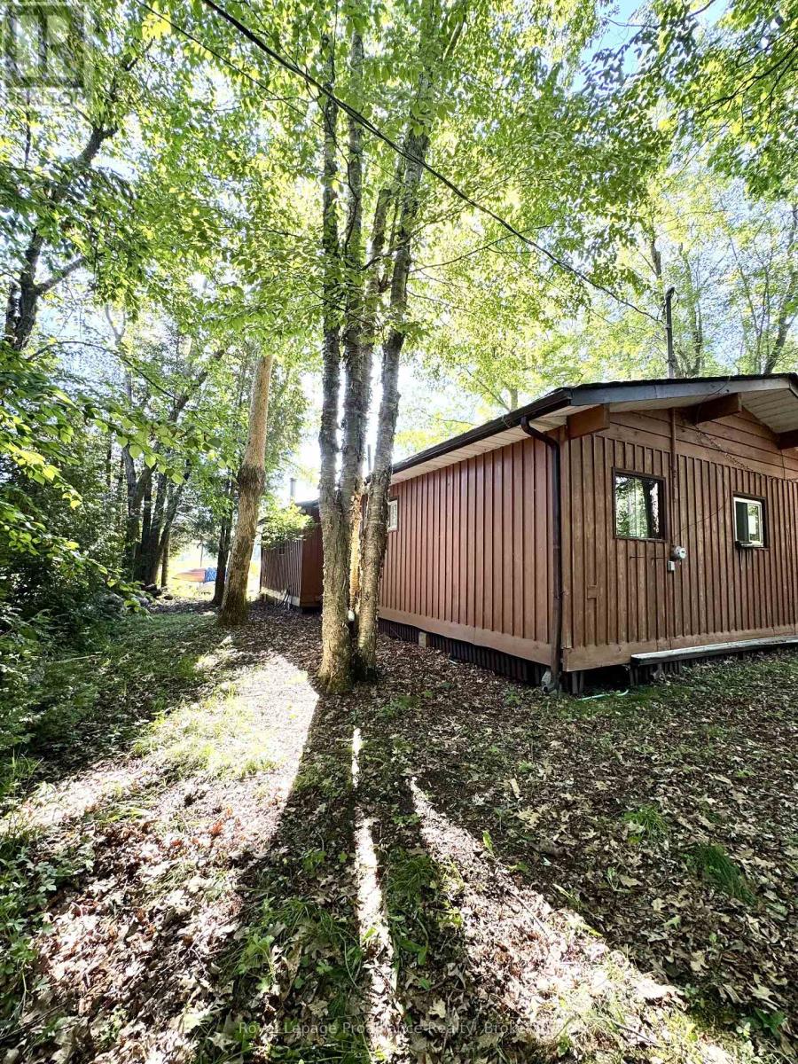 132 MCKINNON LANE - 32