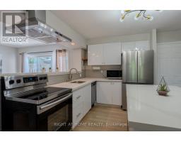 80 Chilton Drive, Hamilton, ON L8J1M4 Photo 10
