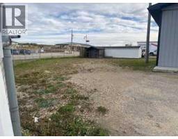 11 1st Avenue, Fox Creek, AB T0H1P0 Photo 8