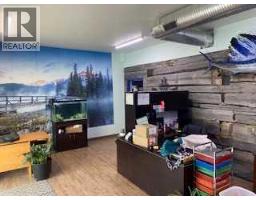 11 1st Avenue, Fox Creek, AB T0H1P0 Photo 6