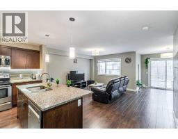 535 Redstone View NE - photo 14
