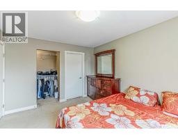 535 Redstone View NE - photo 17