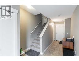 535 Redstone View NE - photo 5