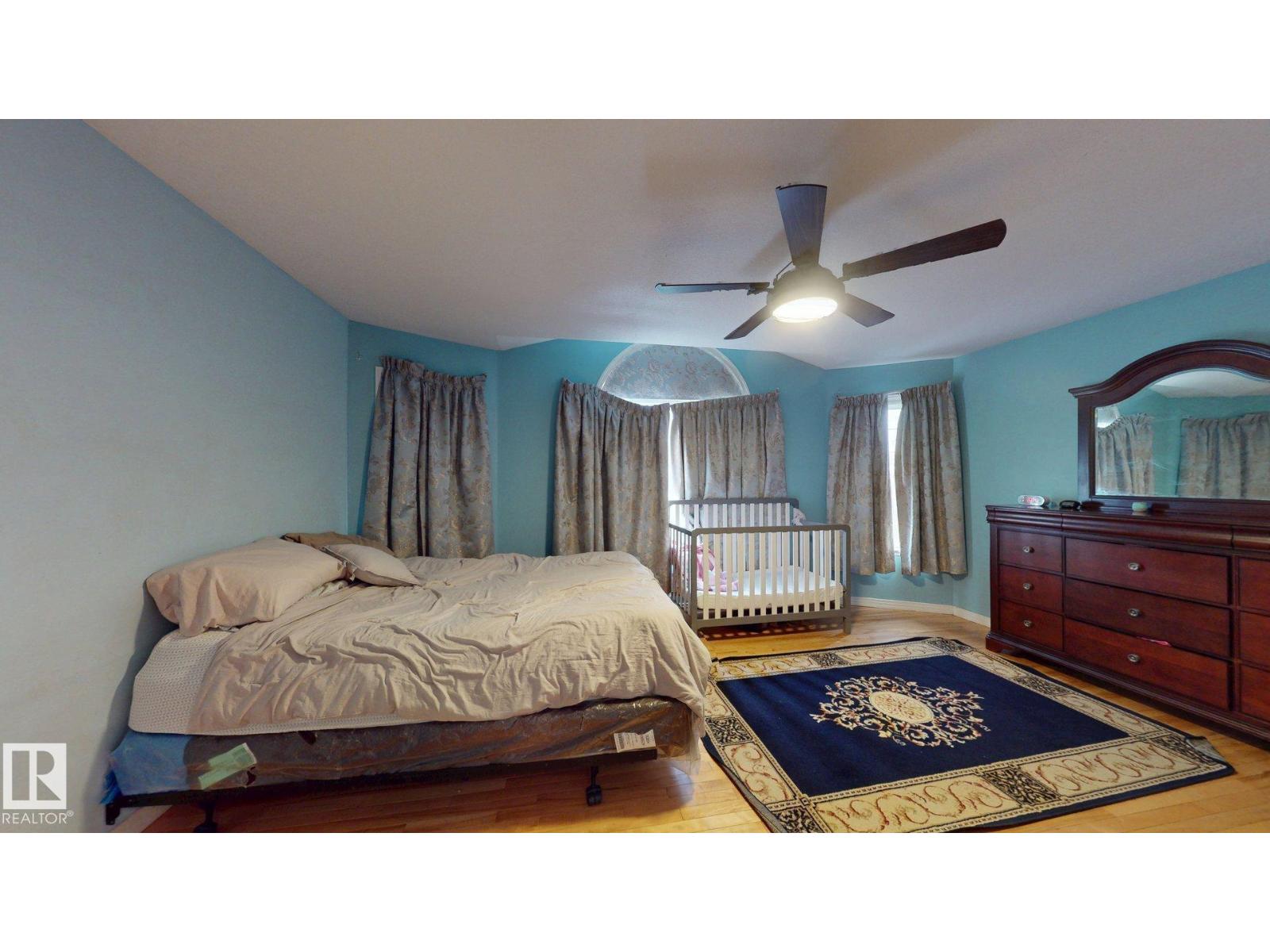 3738 28A ST NW - 14