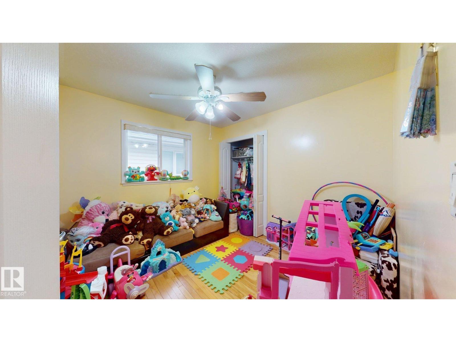 3738 28A ST NW - 21
