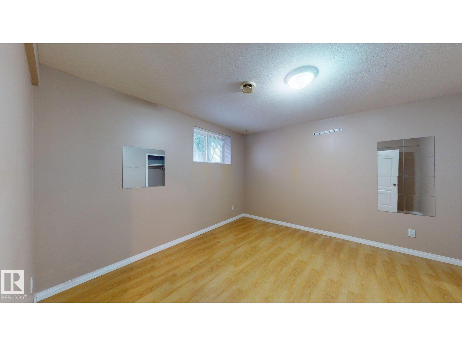 3738 28A ST NW - 39