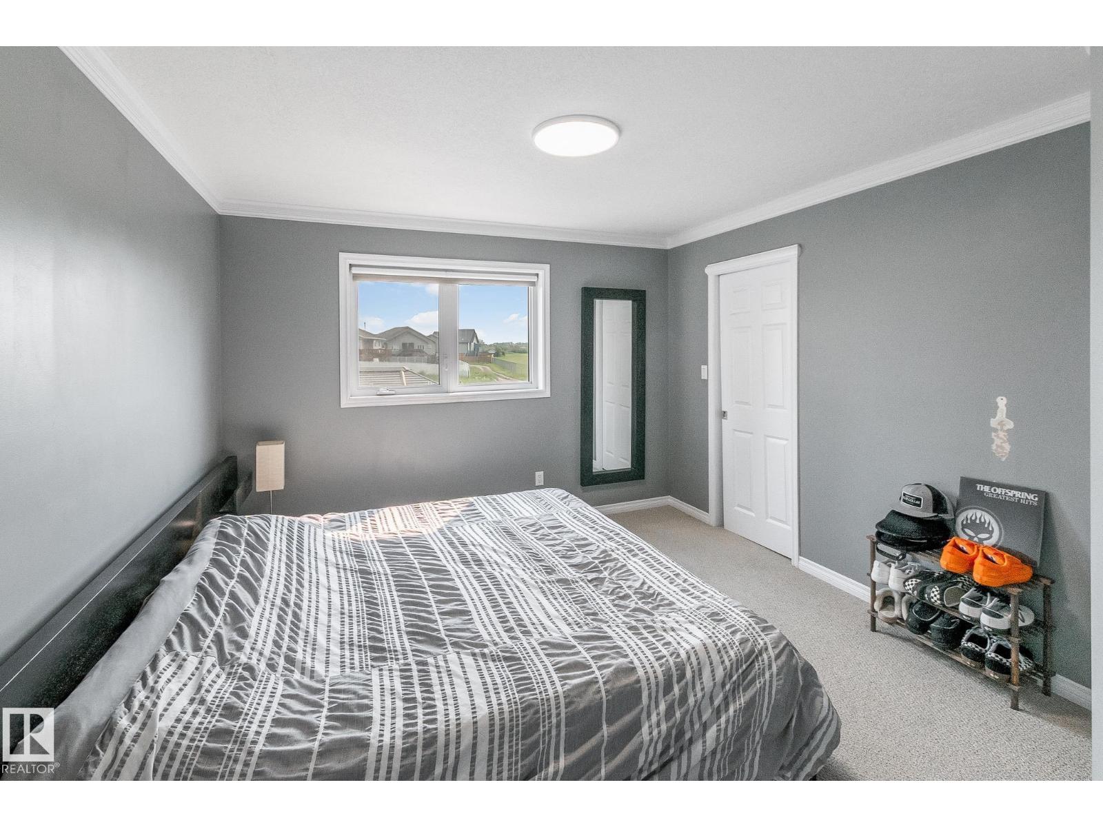 4401 39 ST — photo 12