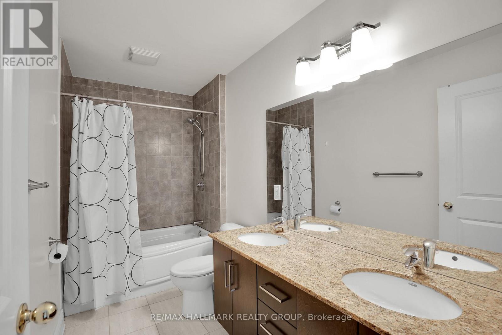 3 Bed, 3 Bath House for Sale in Ottawa – 3356 CARLING AVENUE, Ottawa – MLS# X13507866 - Image 27