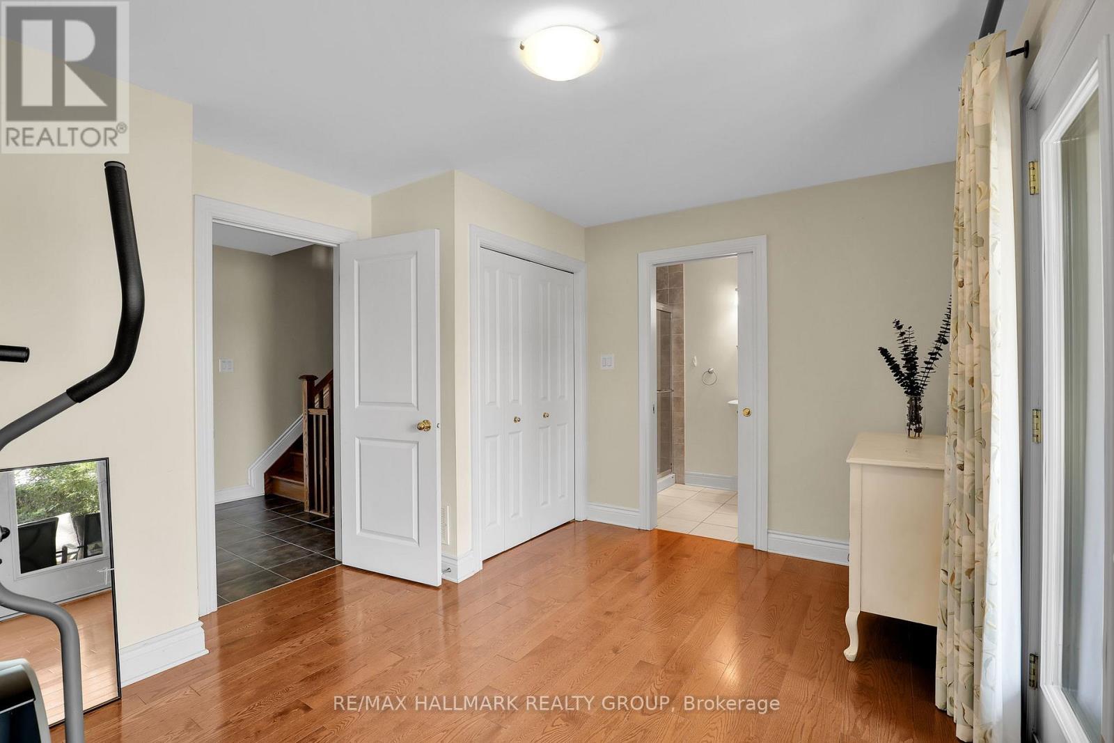 3 Bed, 3 Bath House for Sale in Ottawa – 3356 CARLING AVENUE, Ottawa – MLS# X13507866 - Image 7