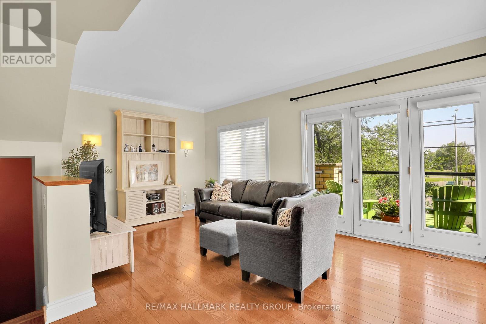 3 Bed, 3 Bath House for Sale in Ottawa – 3356 CARLING AVENUE, Ottawa – MLS# X13507866 - Image 9