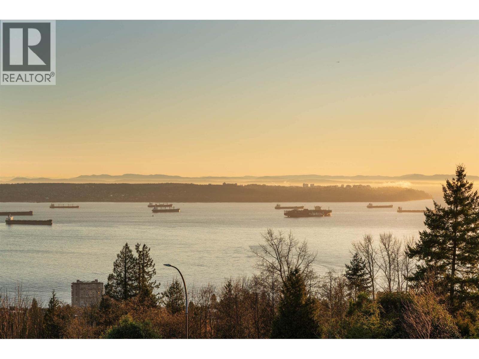 63 2212 FOLKESTONE WAY, West Vancouver