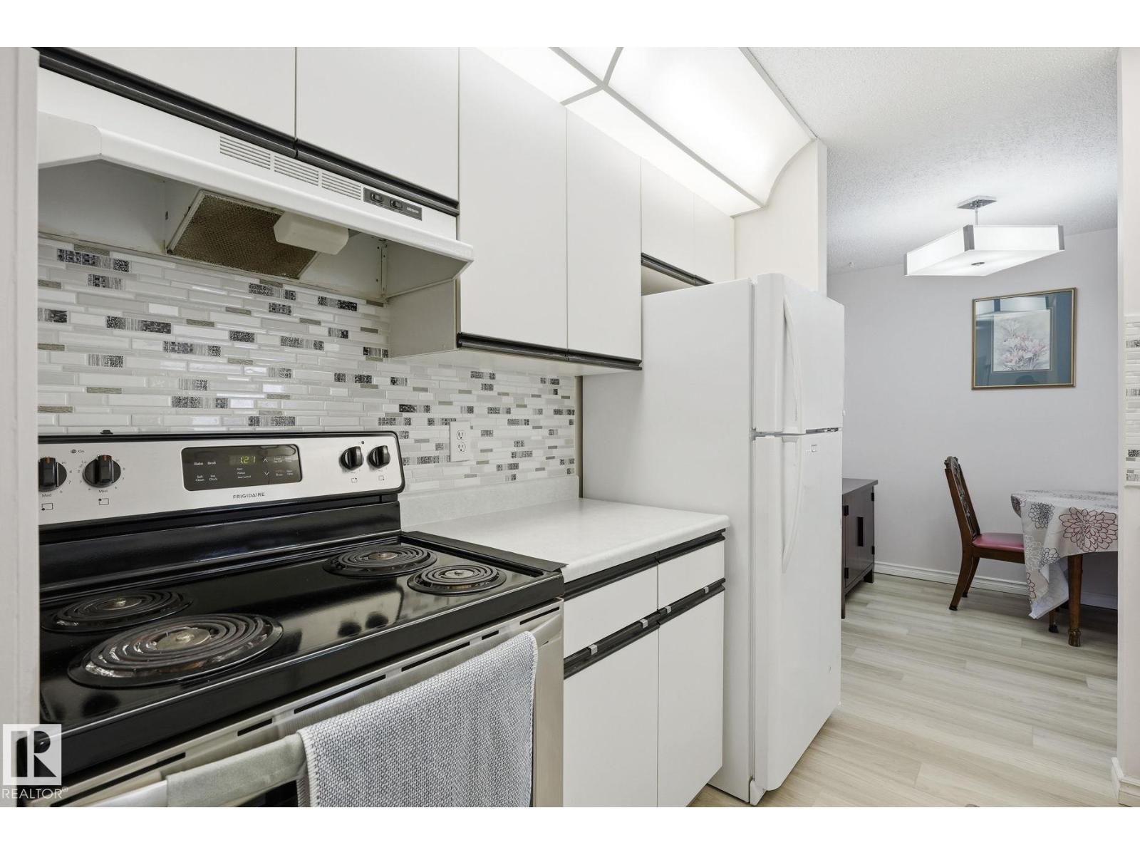 #214 2508 50 ST NW - 7
