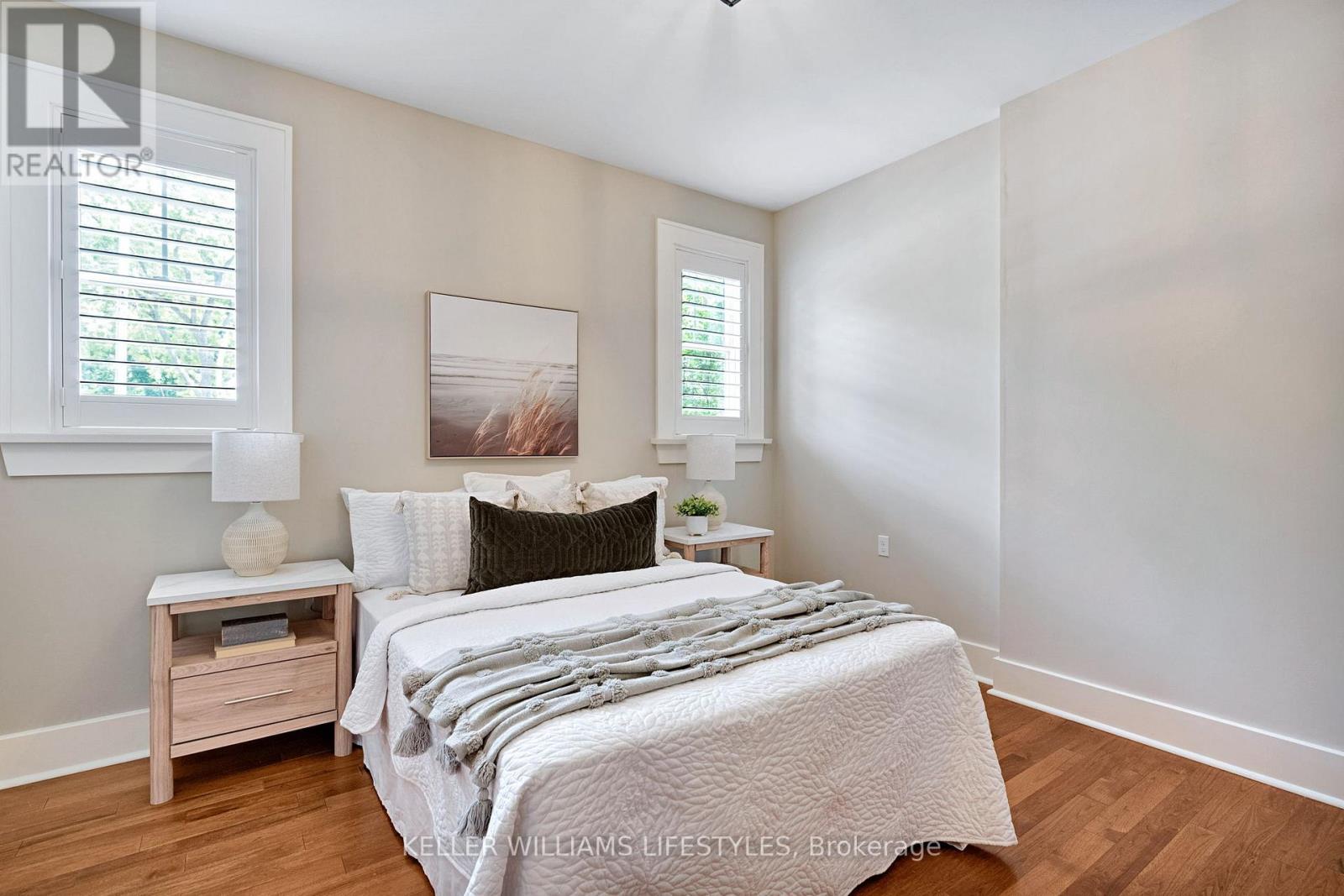 #3 352 RIDOUT STREET S - 22