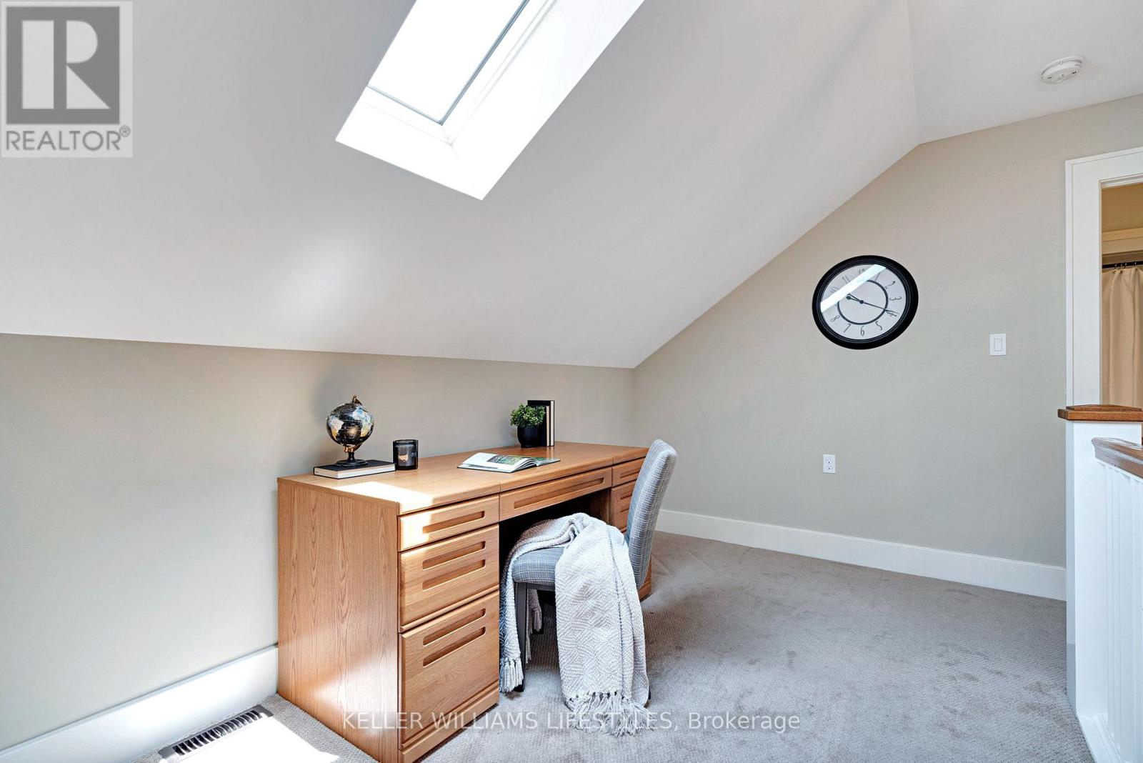 #3 352 RIDOUT STREET S - 30